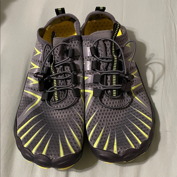 NWOT Hike Footwear Barefoot Shoes Quick Dry Lightweight Gray Yellow Sz 9.5 EU 43 - Picture 3 of 7